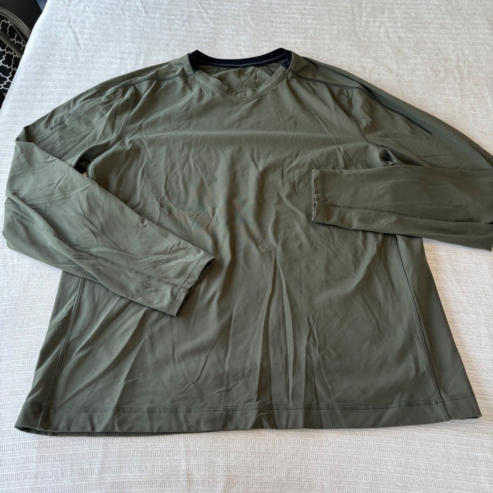Lululemon Metal Vent Tech Long Sleeve Shirt Mens XXL Olive Green V-Neck Training
